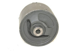 Load image into Gallery viewer, Front &amp; Rear Engine &amp; Torque Strut Mount 3PCS. 1992-1993 for Toyota Camry 3.0L