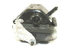 Load image into Gallery viewer, Front L &amp; R Engine &amp; Trans Mount 3PCS. 03-04 for Ford Expedition 4.6L 5.4L RWD