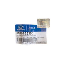 Load image into Gallery viewer, Genuine Crankshaft Position Sensor 06-14 for Hyundai Kia 2.0L 2.4L 3918025200