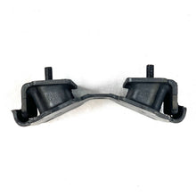 Load image into Gallery viewer, Front L &amp; R Engine &amp; Trans Mount Set 3PCS 1988-1990 for Toyota Land Cruiser 4.0L