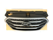 Load image into Gallery viewer, Genuine Front Radiator Grille Hood 2010-2015 for Hyundai Tucson 863502S500GAL
